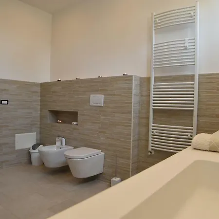 Appartement In Alessia *
