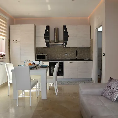 In Alessia Apartament *